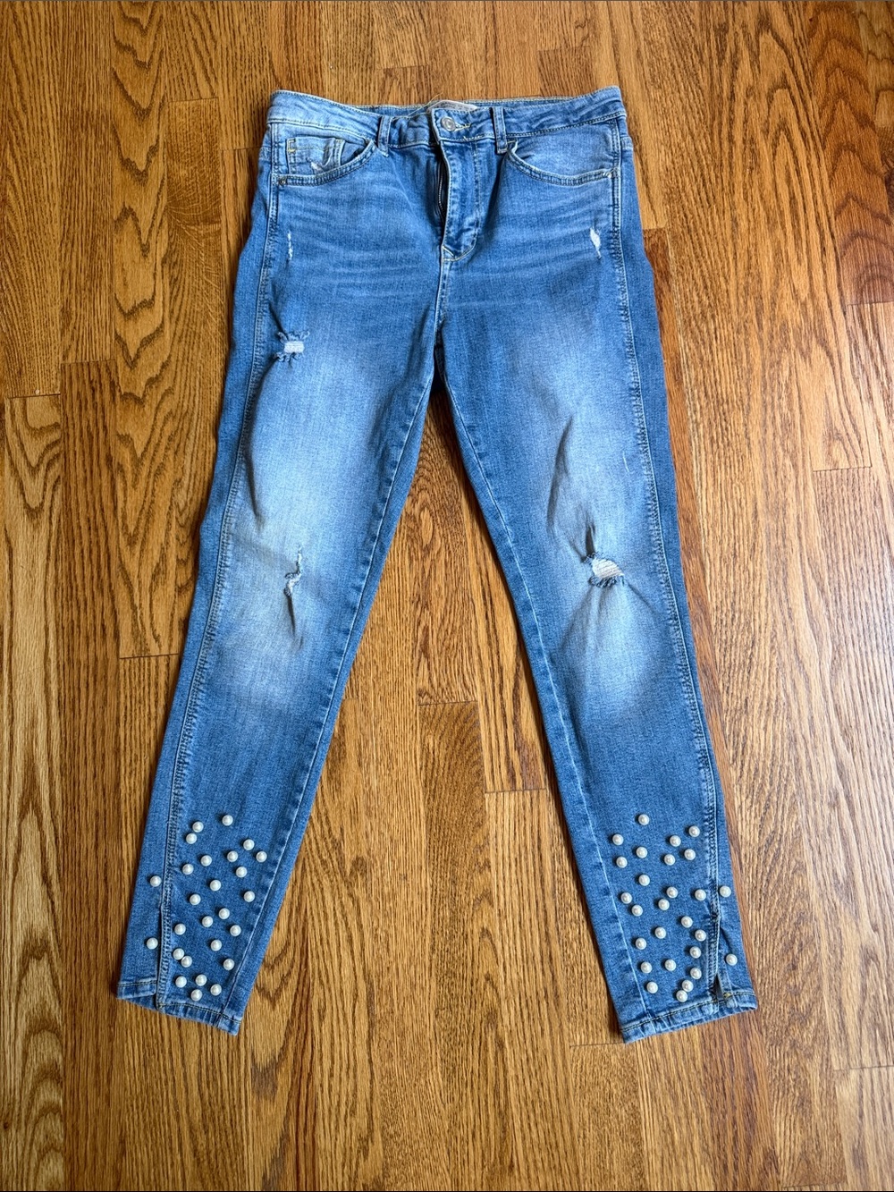 Zara basic denim jeans with pearl ankles